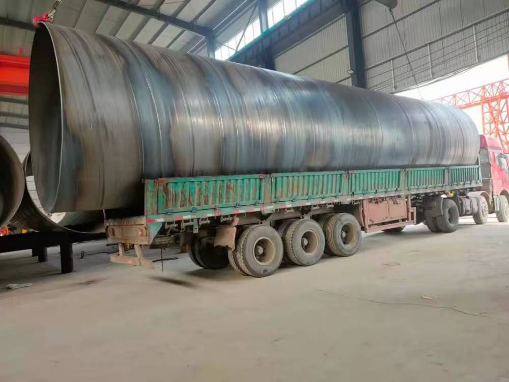 鋼管樁.jpg 鋼管樁.jpg